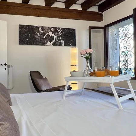 Residence Romantic Grand Canal Venice Exterior photo