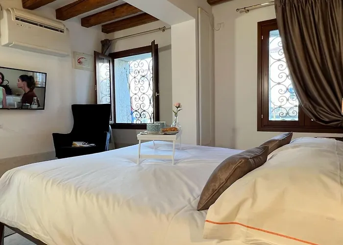 Residence Romantic Grand Canal